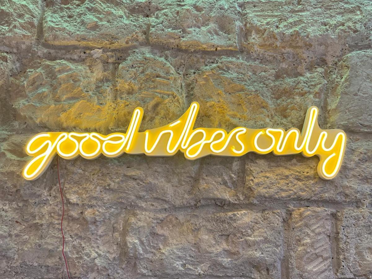 Good Vibes Luxurious Loft In Paris 11Th, With Ac & Table Football ภายนอก รูปภาพ
