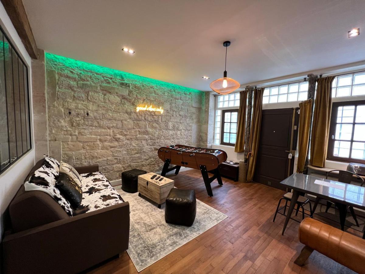 Good Vibes Luxurious Loft In Paris 11Th, With Ac & Table Football ภายนอก รูปภาพ