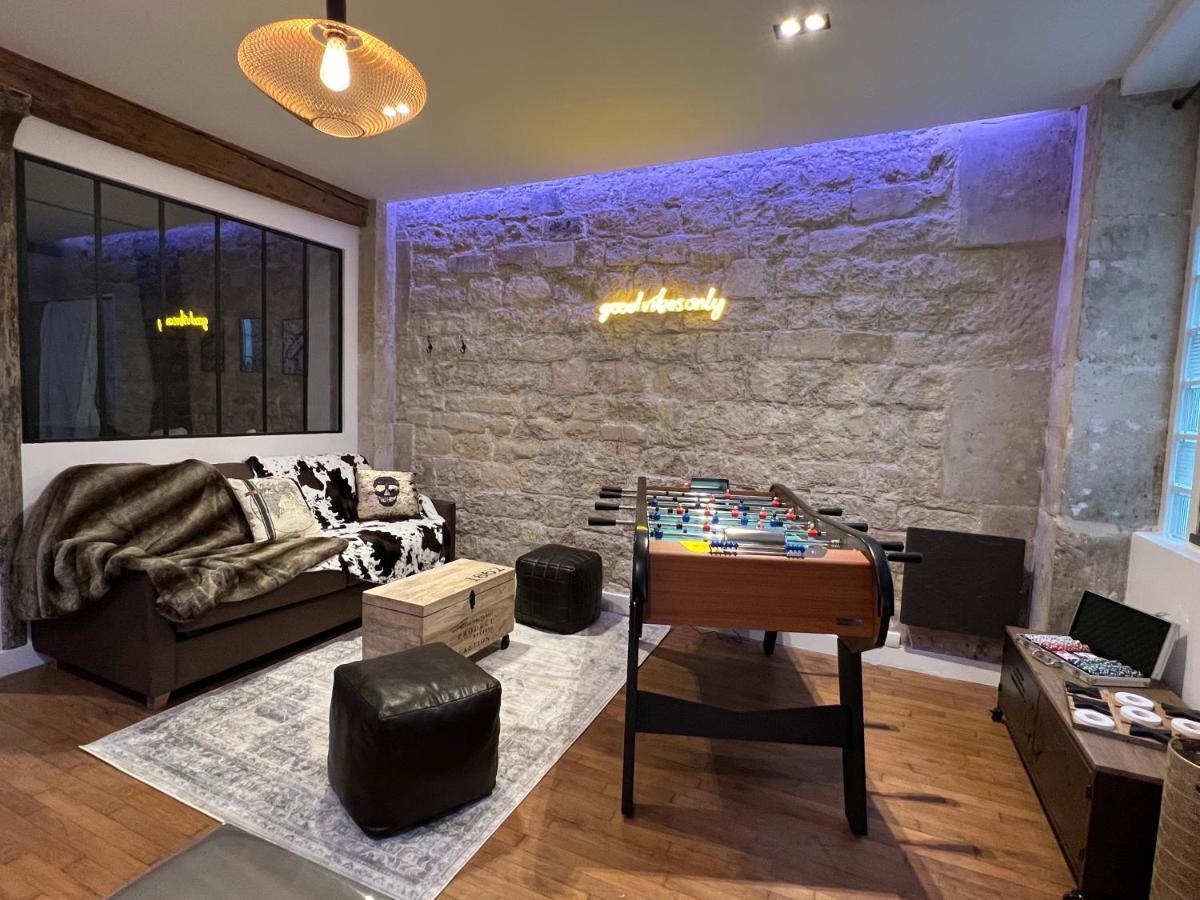 Good Vibes Luxurious Loft In Paris 11Th, With Ac & Table Football ภายนอก รูปภาพ