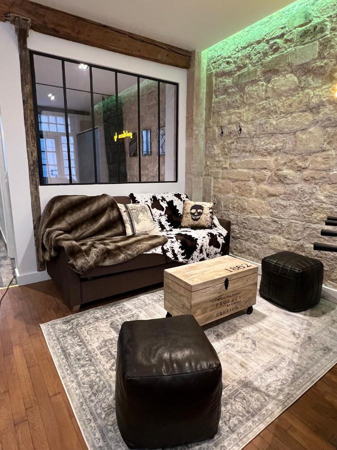 Good Vibes Luxurious Loft In Paris 11Th, With Ac & Table Football ภายนอก รูปภาพ