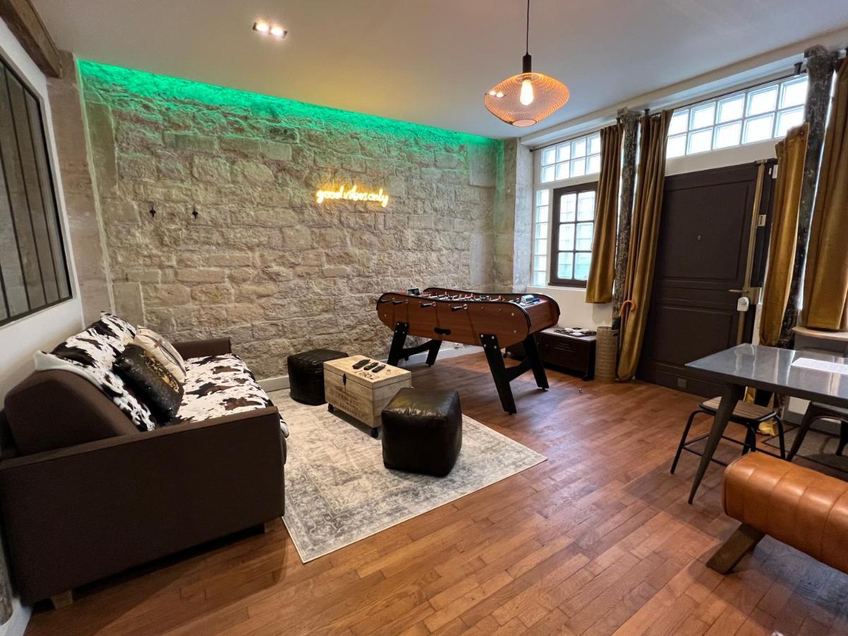 Good Vibes Luxurious Loft In Paris 11Th, With Ac & Table Football ภายนอก รูปภาพ